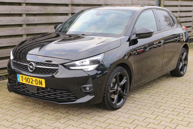 Opel CORSA 1.2 100PK Level 4 / Navi / Stoelverwarming / Carplay / All Season
