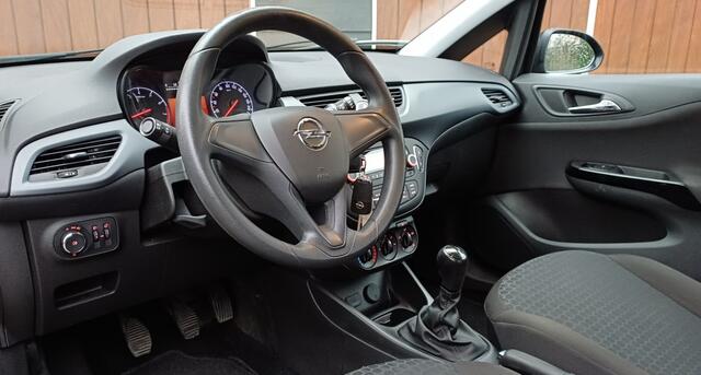 Opel CORSA 1.2, Airco, Onderhoudsboekjes, All seasonbanden