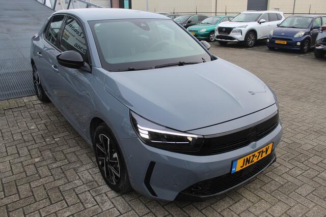 Opel CORSA 1.2 Turbo GS Applecarplay/Achteruitrijcamera/Cuise control/Lane assist/Dodehoekdetectie/Parkeersensoren rondom/Inklapbare spiegels/Half lederen sportstoelen/Led koplampen
