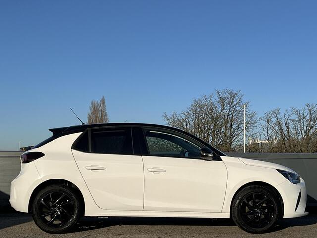 Opel CORSA Edition+ 1.2 75pk | BLACK PACK | 180° CAMERA | APPLE CARPLAY / ANDROID AUTO | DONKER GETINT GLAS | ISOFIX |