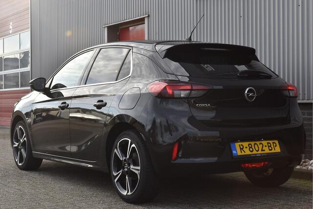 Opel CORSA 1.2 Edition Panorama, 360* camera, Stoel/stuurverwarming, Carplay