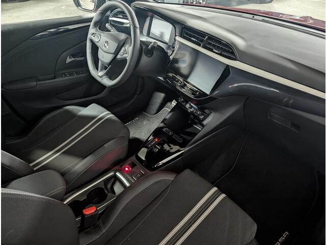 Opel CORSA GS 1.2 Turbo Hybrid 110pk | ZOMER + WINTERSET | TWO-TONE! | 180° CAMERA | APPLE CARPLAY / ANDROID AUTO | STOEL + STUURVERWARMING | ISOFIX | DAKSPOILER |