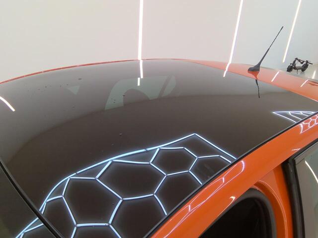 Opel CORSA 1.2 Turbo Edition 5DRS PanoramaDak / Trekhaak / Airco / Stoelverwarming / CarPlay