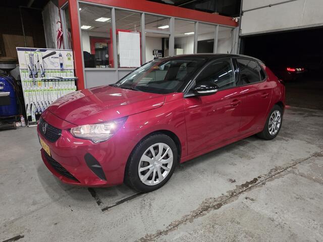 Opel CORSA 1.2 Edition, carplay, camera, parkeersensoren.