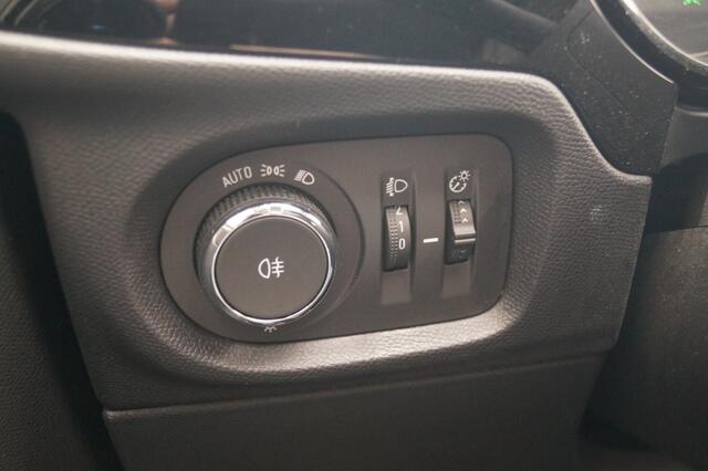 Opel CORSA 1.2 Edition -AIRCO-CRUISE-