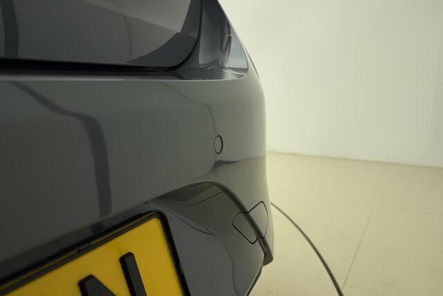 Opel CORSA 1.2 Turbo Hybrid GS Automaat | Navigatie via Carplay | Camera | Stoel & Stuurverwarming | Parkeersensoren | Zwart dak