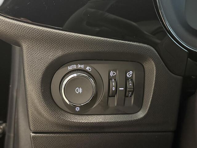 Opel CORSA 1.2 Turbo Hybrid GS