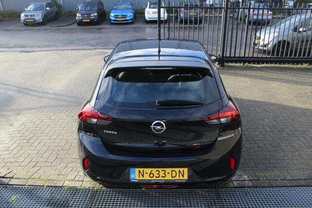 Opel CORSA 1.2 Edition Navigatie/Airco/Cruise control/Licht metalen velgen