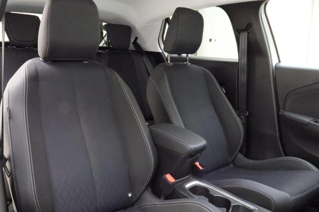 Opel CORSA 1.2 Turbo 100pk Automaat Level 3 Elegance | Navigatie | Climate control | Camera | Parkeersensoren voor en achter | Lichtmetalen velgen | Extra getint glas | Cruise control