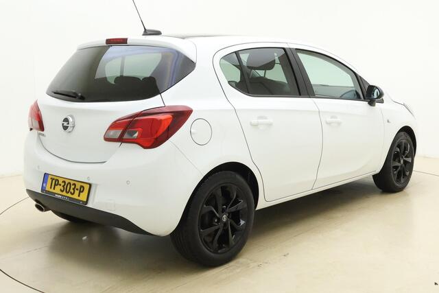Opel CORSA 1.4 Black Edition 5 Deurs | Navigatie | Parkeersensoren | Lichtmetalen velgen black | Zwart dak | Extra getint glas