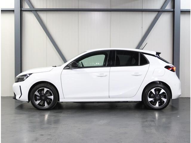 Opel CORSA GS 50kWh 136PK | 1ste eigenaar | ACCU 100% | Dodehoekdetectie | Camera | Climate Control | Cruise Control | 10"scherm | Navigatie | LM velgen | Keyless | Isofix | Parkeersensoren | Warmtepomp |