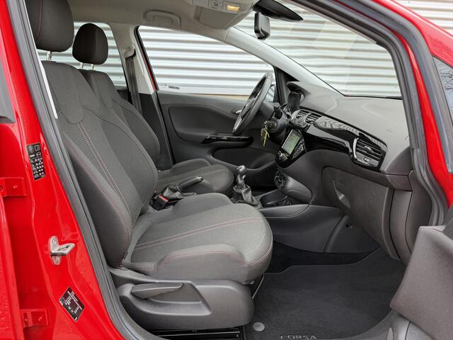 Opel CORSA 1.4 Black Edition 90 pk [ fm navi,apple car,cruise,airco,lmv ]