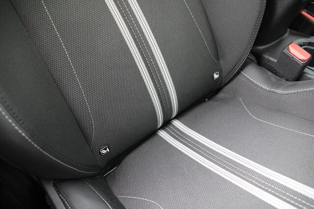 Opel CORSA 1.2 Turbo Hybrid GS Automaat Airco Camera Carplay 15.735km