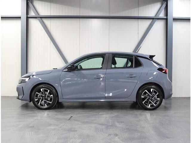 Opel CORSA 1.2 Turbo Hybrid Edition | Tot 8 jaar Garantie | Stoel & Stuur verwarming | Camera | Parkeersensoren | Dodehoekdetectie | Armsteun | Lichtmetalen Velgen | Airco | Apple Carplay/ Android auto |