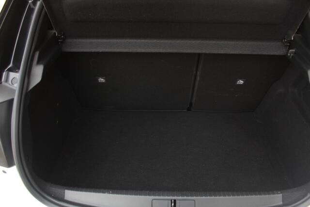 Opel CORSA 1.2 Turbo GS Start- stop knop l Cruise control l Navigatie l AppleCarPlay/AndroidAuto l Parkeer camera 360 graden I