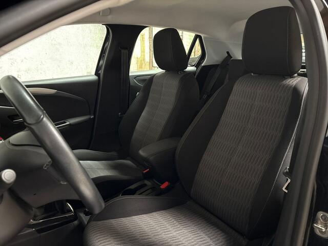 Opel CORSA 1.2 Sport (APPLE CARPLAY, GROOT NAVI, LEDER STUURWIEL, SPORTSTOELEN, CRUISE, ELEK PAKKET, NIEUWE APK, NIEUWSTAAT)