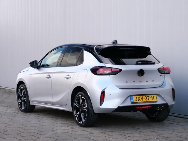 Opel CORSA 1.2 Turbo GS Line Hybrid 136 Pk Automaat Navi / DAB / Apple Carplay / Camera / 17 inch