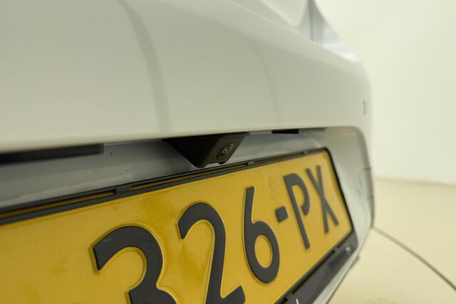 Opel CORSA 1.2 GS Line 100 PK | Navigatie | Climate control | Keyless | Camera | Zwart dak | Cruise Control | Bluetooth