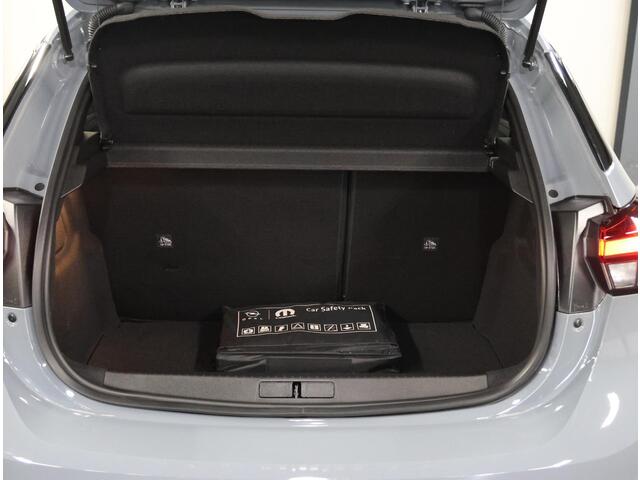 Opel CORSA 1.2 100PK Edition | 1ste eigenaar | AppleCarplay/AndroidAuto | Airco | Cruise Control | LM velgen | LED | DAB Radio | Parkeersensoren | Isofix |