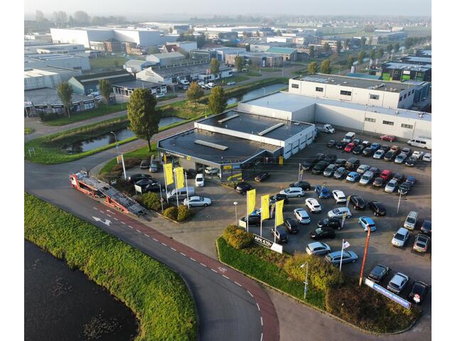 Opel CORSA 1.2 T Elegance Automaat Onderweg-transport