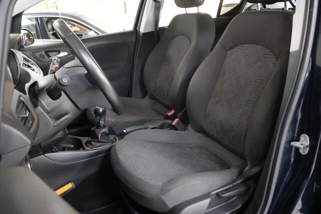 Opel CORSA 1.4 Favourite All-Seasons | Airco | Carplay | DAB | Cruise | Nette auto!