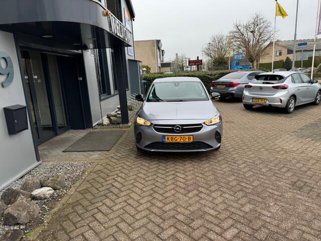 Opel CORSA 1.2 Navi, Cruisecntrl, PDC, automatische verlichting en ruitenwissers, TOPSTAAT