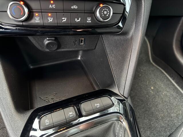 Opel CORSA 1.2 Navi, Cruisecntrl, PDC, automatische verlichting en ruitenwissers, TOPSTAAT