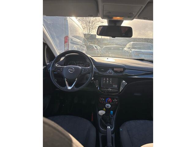Opel CORSA 1.0 Turbo 120 Jaar Edition | 90pk | Achteruitrijcamera | Stoelverwarming | Cruise control | Grote velgen
