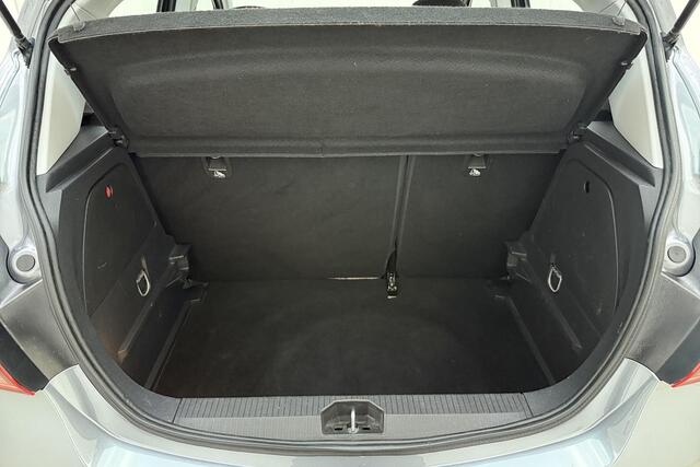 Opel CORSA 1.4 Favourite | Airco | Cruise Control | 5-deurs