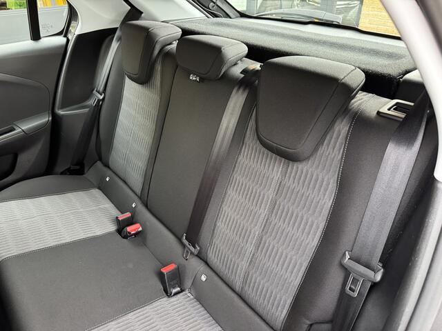 Opel CORSA 1.2 Edition 5drs Airco Carplay