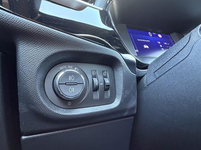 Opel CORSA 1.2 Turbo GS | Camera | Parkeersensoren voor/achter | Panorama | Stoel en stuurverwarming | Cruisecontrol | Climate | Apple Carplay/Android Auto