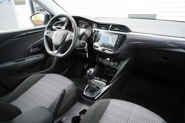 Opel CORSA 1.2 Edition / Parkeersensoren / Navigatie / Airco / Cruise Control