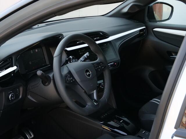 Opel CORSA 1.2 Turbo Hybrid GS 136 Pk Automaat Navi / DAB / Camera / Apple Carplay / Winterpakket