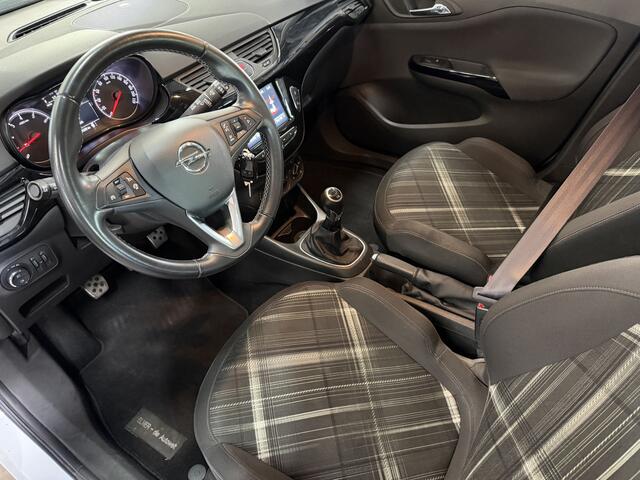Opel CORSA 1.4 Color Edition