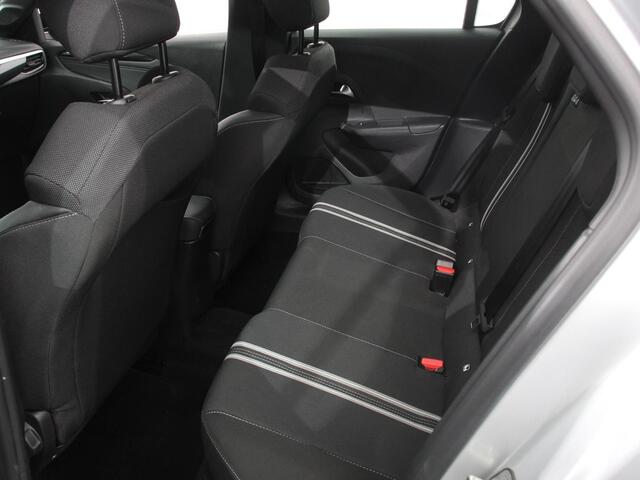 Opel CORSA 1.2 GS Panorama dak Climate Control Achteruitrij Camera Parkeersensoren Cruise control LED Verwarmde voorstoelen Stuurwiel verwarmd Apple carplay/ Android Auto