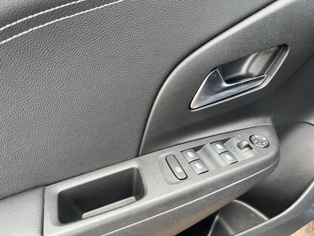 Opel CORSA 1.2 Elegance | Cruise Control | PDC | Airco | Camera | Stoelverw. |