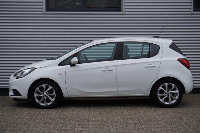 Opel CORSA 1.0 Turbo Online Edition / Trekhaak / Camera / Navigatie / Parkeersensoren