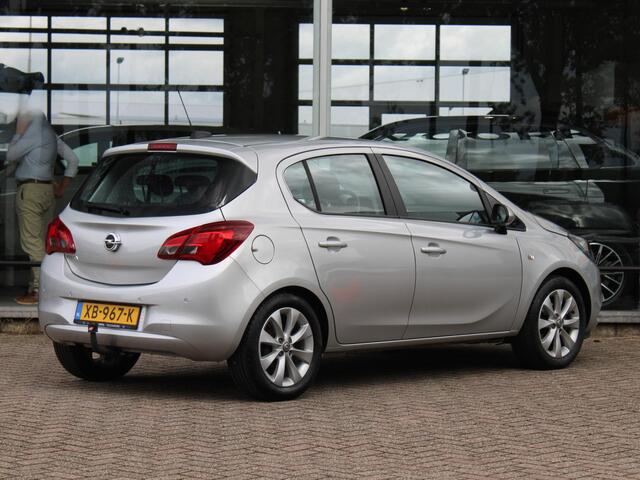 Opel CORSA 1.4 Favourite | Navi/Trekhaak/Parkeersens.