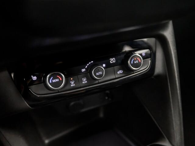 Opel CORSA 1.2 GS Line (APPLE CARPLAY, GROOT NAVI, STUUR/STOELVERWARMING, LEDER, GETINT GLAS, SPORTSTOELEN, CRUISE, LANE ASSIST, NIEUWE APK, NIEUWSTAAT)