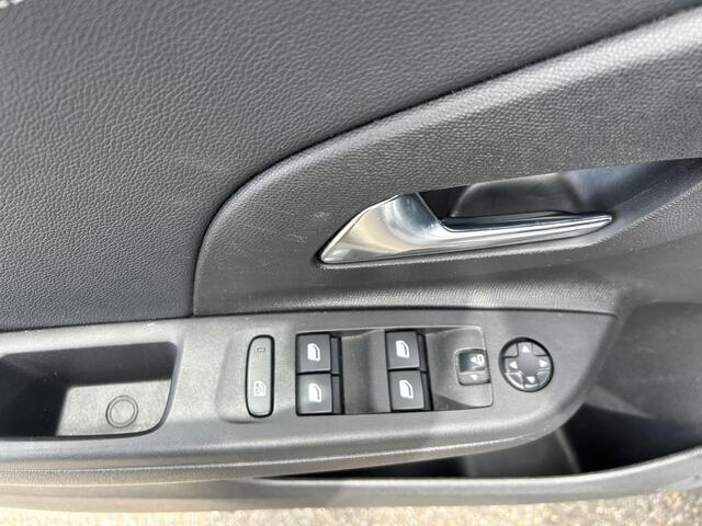 Opel CORSA 1.2 Elegance