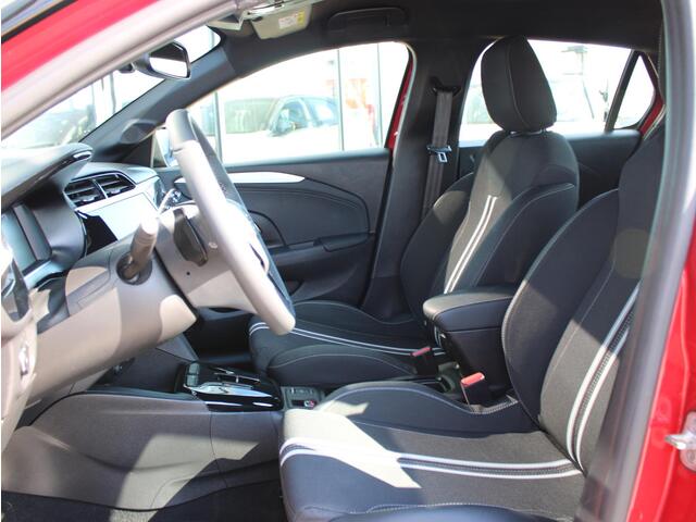 Opel CORSA 1.2 Turbo Hybrid Yes | Cruise / Camera / LMV