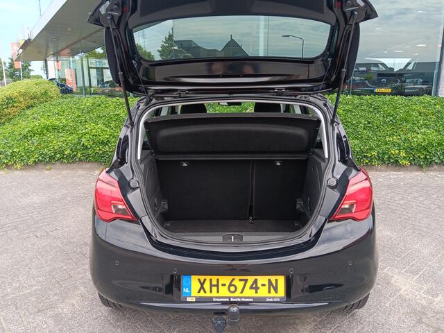 Opel CORSA 1.4 90PK Favourite+ met Airco, Navigatie, Carplay, Trekhaak, 16" LMV etc. incl. 12 maanden BOVAG-garantie
