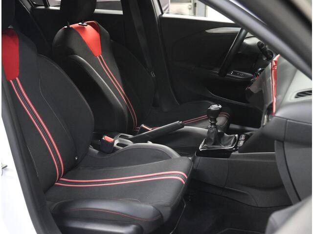 Opel CORSA 100pk GS Line | 1ste eigenaar | 18"LMV | Camera | Winterpakket | Climate Control | Cruise Control | LED lampen | AppleCarPlay/AndroidAuto | Parkeersensoren | Privacy Glass | Isofix | DAB Radio | Two-Tone |