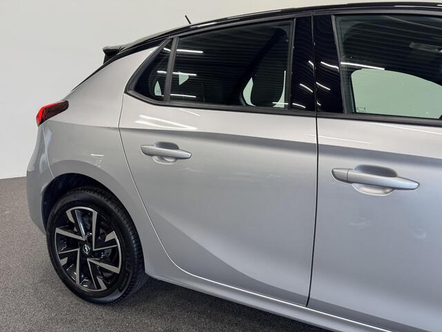 Opel CORSA 1.2 Turbo Hybrid 100pk GS Automaat Navigatie Apple Carplay/Android Auto Camera Parkeersensoren Cruise Control Dodehoek assistent Airco Lichtmetalen velgen Virtual Cockpit Getinte ramen