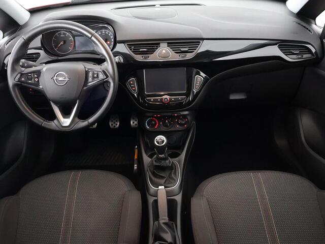 Opel CORSA 1.4 Black Edition | Apple Carplay & AndroidAUTO | Trekhaak | Parkeersensoren | Privacy Glass |