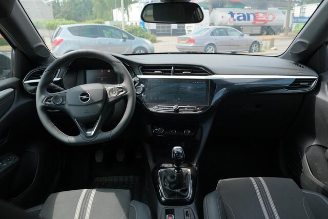 Opel CORSA 1.2 Turbo 100pk GS | Navi | App Connect | Climate | Cruise | Keyless | Camera | Blind Spot