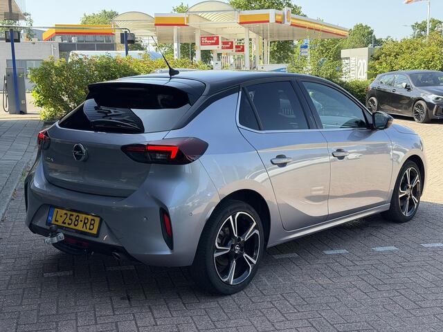 Opel CORSA 1.2 Ultimate ACHTERUIT RIJ CAMERA | DODE HOEK DETECTIE | NAVIGATIE | CRUISECONTROL | STUUR/STOEL VERWARMING | LED PAKKET | PARKEERSENSOREN | VIRTUEEL COCKPITDISPLAY | APPLE CARPLAY & ANDROID AUTO |