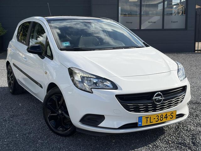 Opel CORSA 1.4 Black Edition Navi,Carplay,Airco,Cruise,Pdc,Weinig km,90pk,5 Deurs,Lm velgen,N.A.P,Zeer Zuinig,Apk tot 08-2027
