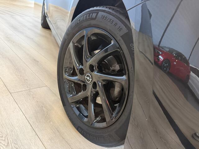 Opel CORSA 1.2 Edition Airco | Trekhaak | Parkeer Sensoren | Apple Carplay | Cruise Control | Isofix | NAP