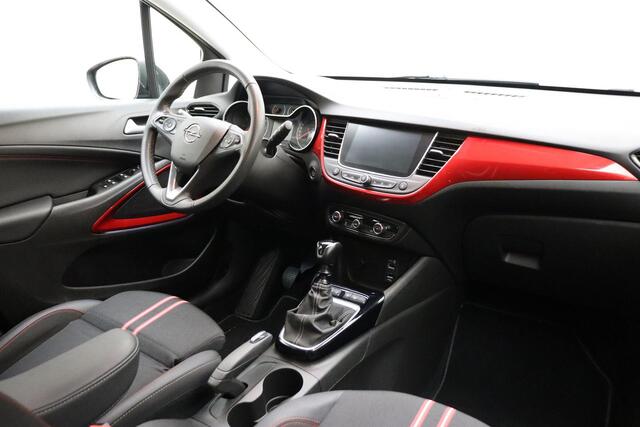 Opel Crossland 1.2 Turbo GS-Line | Navigatie | Climate control | Camera | Keyless | Getint glas | Lichtmetalen velgen black | Dodehoekdetectie